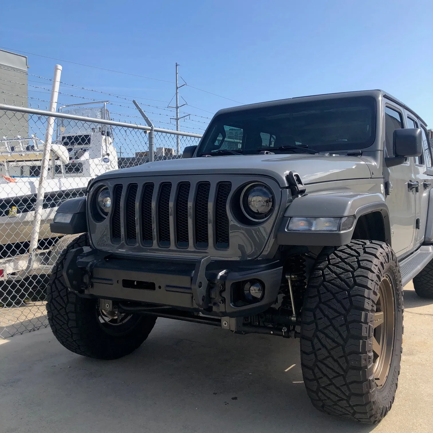 ORACLE Lighting Jeep Wrangler JK/JL & Gladiator JT High Performance 20W LED Fog Lights - Dynamic ColorSHIFT