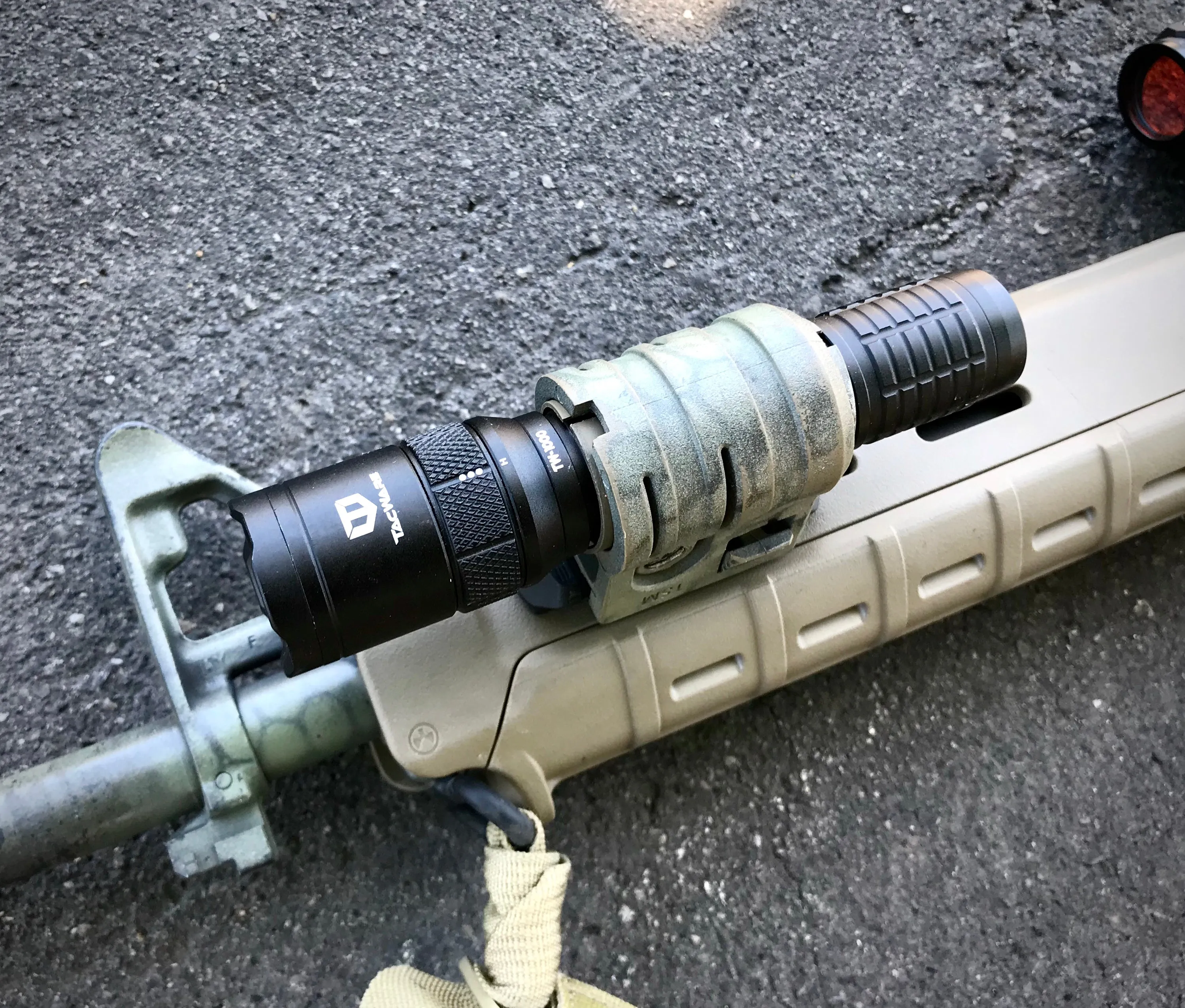 TW-1000 Tactical Flashlight